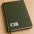 Металлический шильдик с логотипом на ежедневнике для корпоративного брендирования