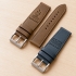 Кожаные ремешки и нашивки с рельефным тиснением логотипов